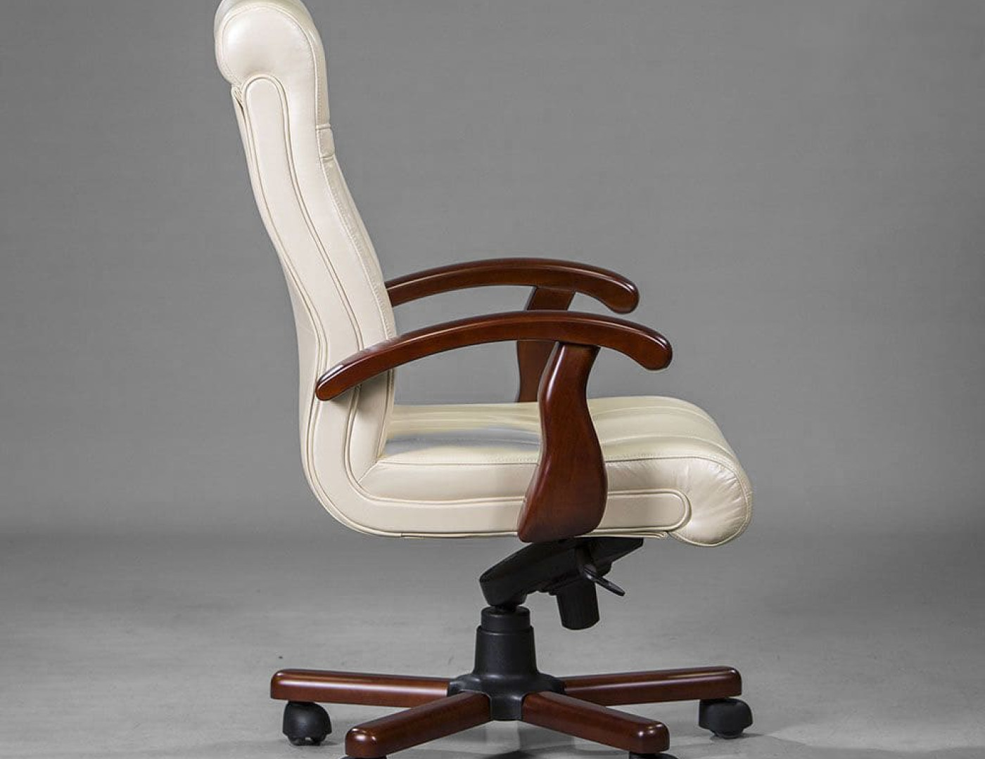 Кресло руководителя Капитал Т — фото № 2